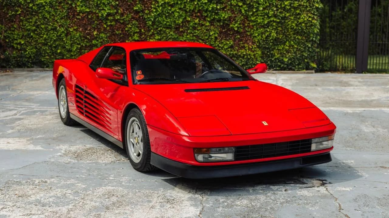 1990 Ferrari Testarossa - Thumbnail 4