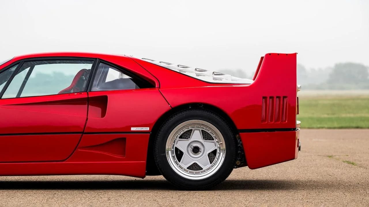 1989 Ferrari F40 - Thumbnail 7