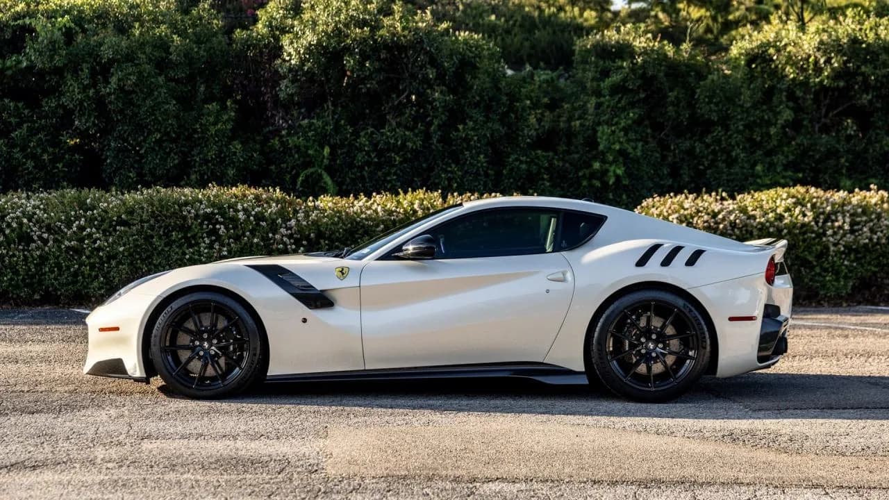 2017 Ferrari F12tdf - Thumbnail 2
