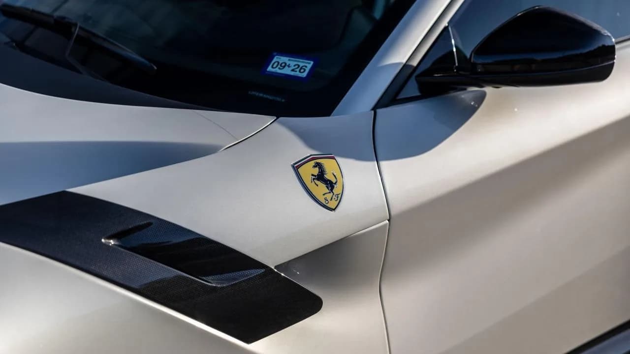 2017 Ferrari F12tdf - Thumbnail 3