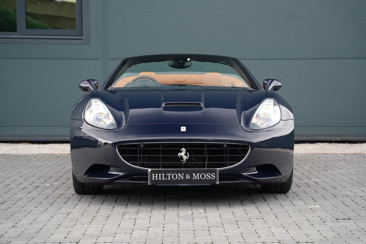 2012 Ferrari CALIFORNIA - Thumbnail 7