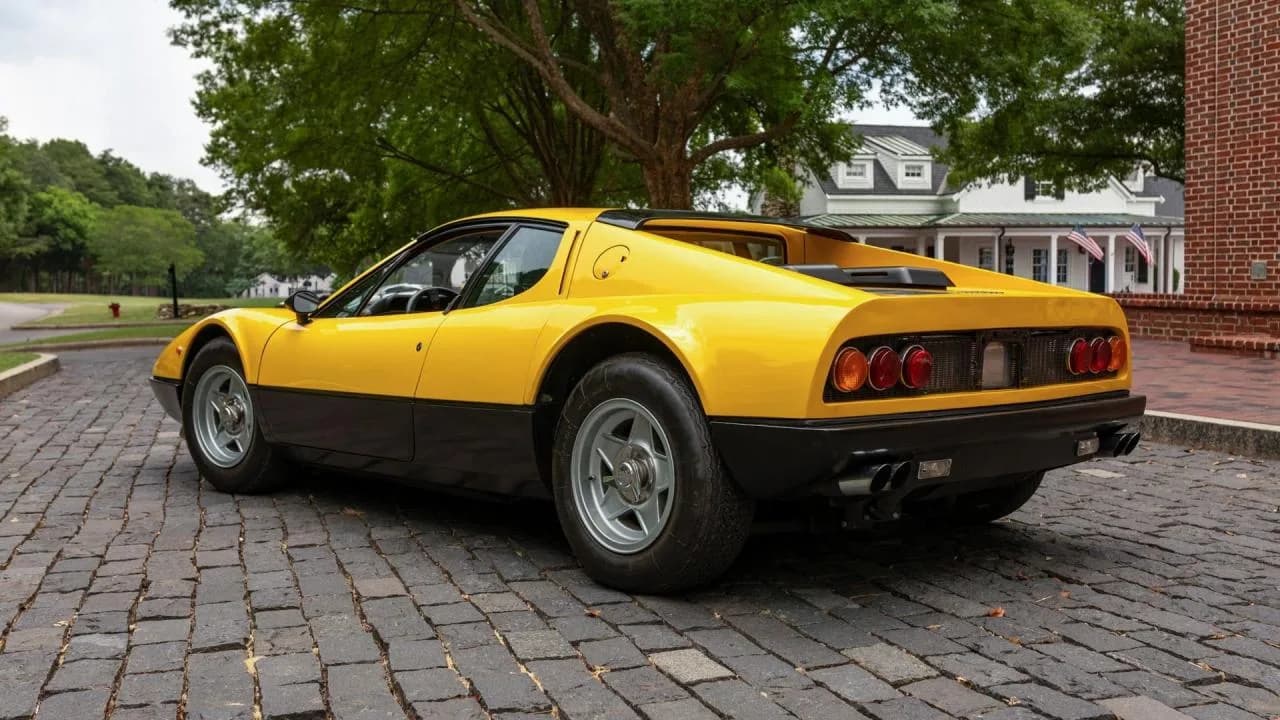 1975 Ferrari 365 GT4 BB - Thumbnail 3