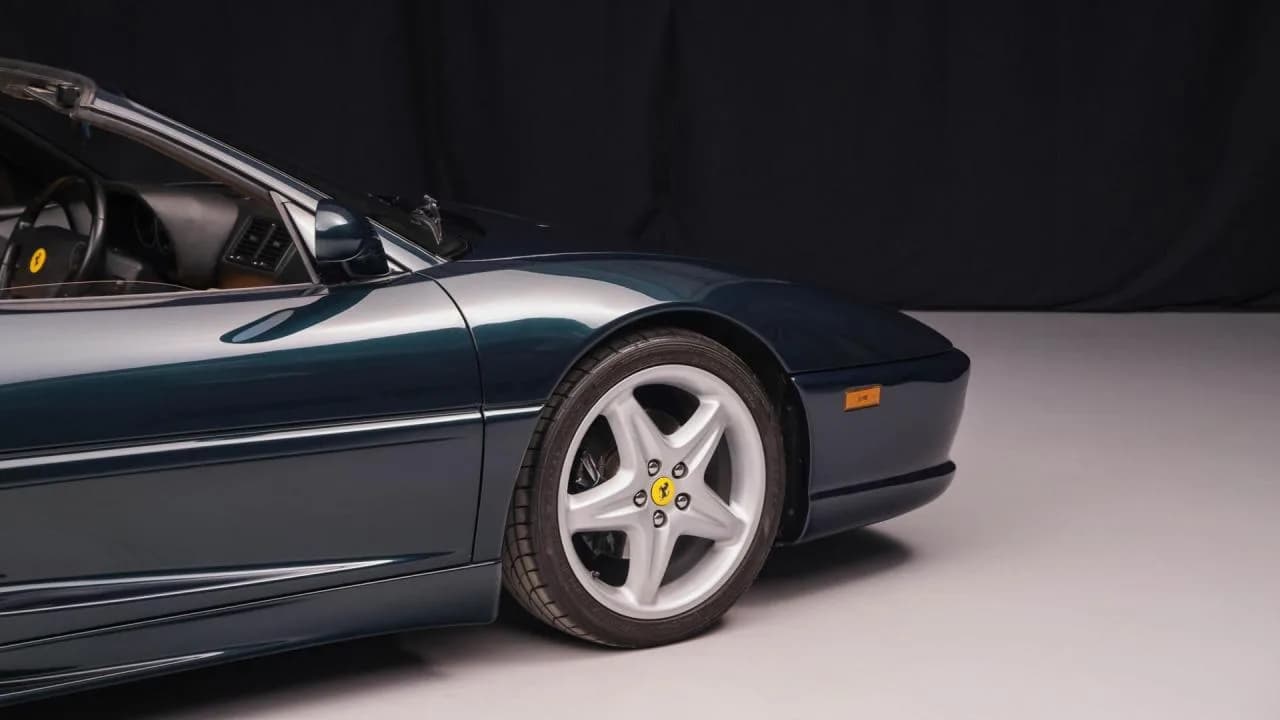 1997 Ferrari F355 Spider - Thumbnail 7
