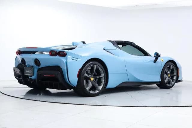 2023 Ferrari SF90 SPIDER - Thumbnail 3