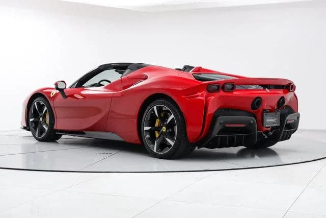 2024 Ferrari SF90 SPIDER - Thumbnail 8