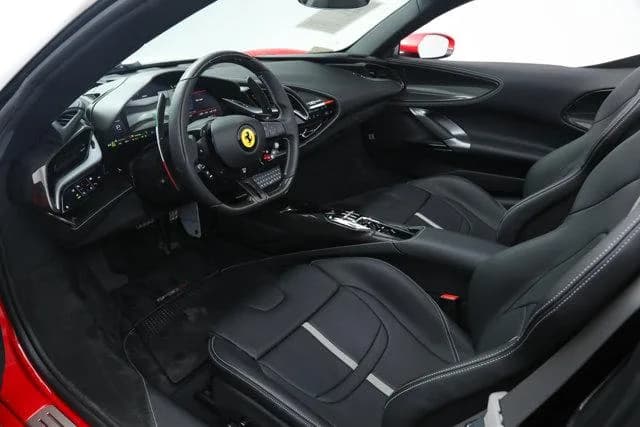 2024 Ferrari SF90 SPIDER - Thumbnail 2