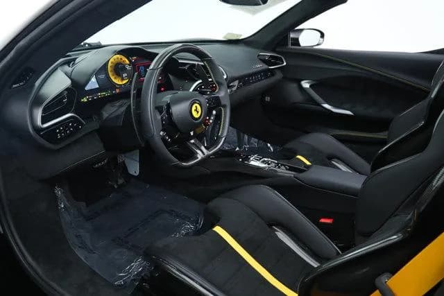 2024 Ferrari 296 GTS - Thumbnail 2
