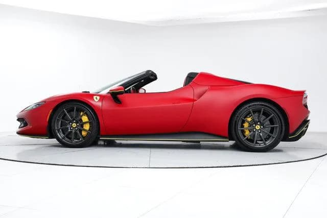 2024 Ferrari 296 GTS - Thumbnail 4