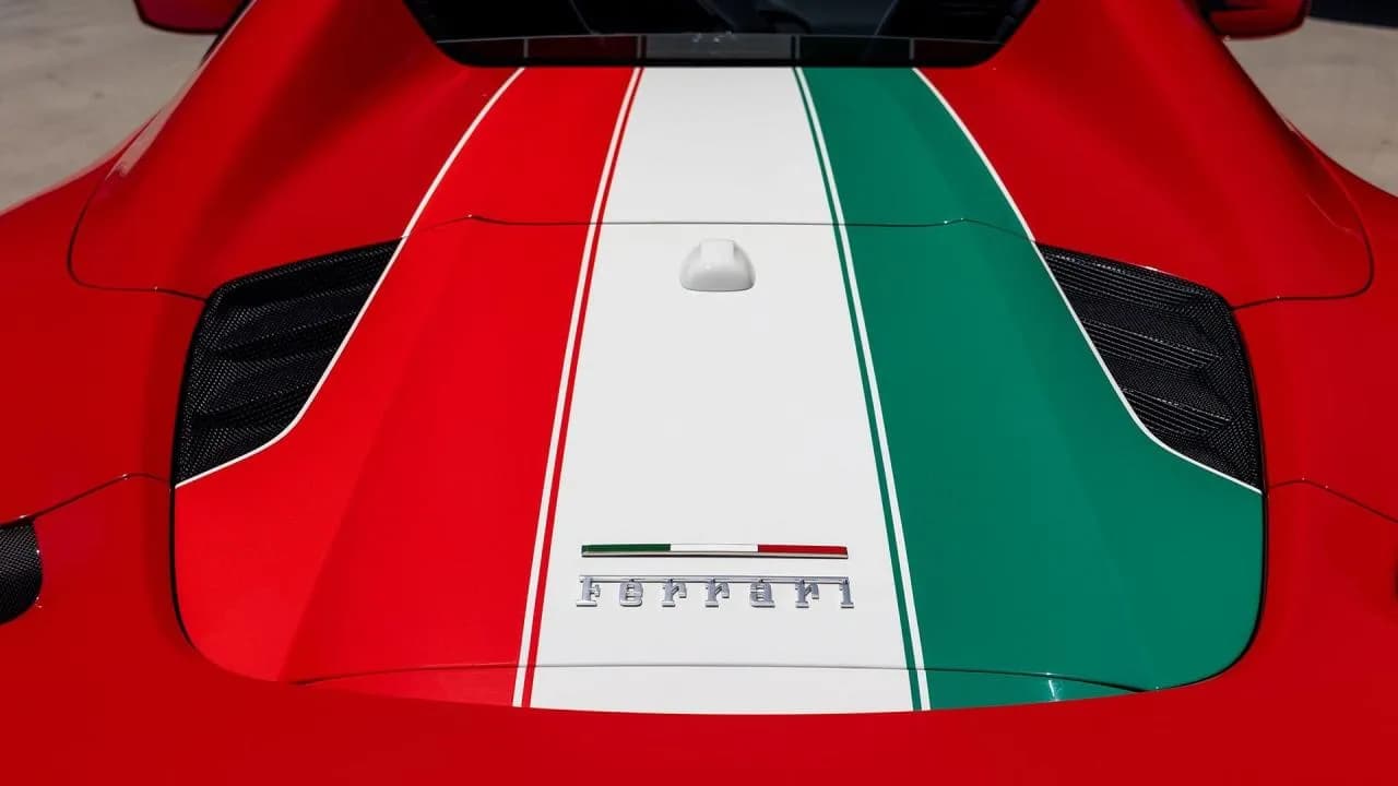 2020 Ferrari 488 Pista Spider - Thumbnail 6