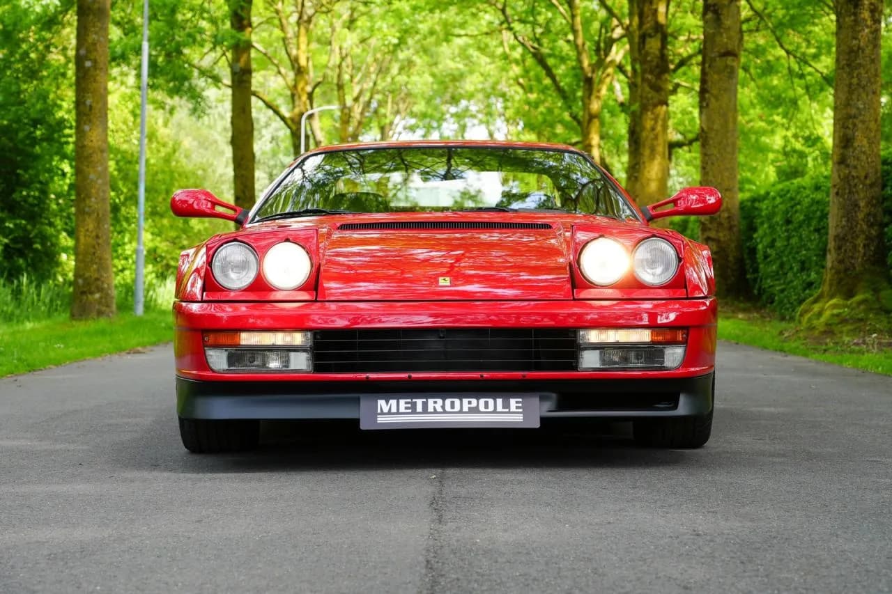 1990 Ferrari Testarossa - Thumbnail 3
