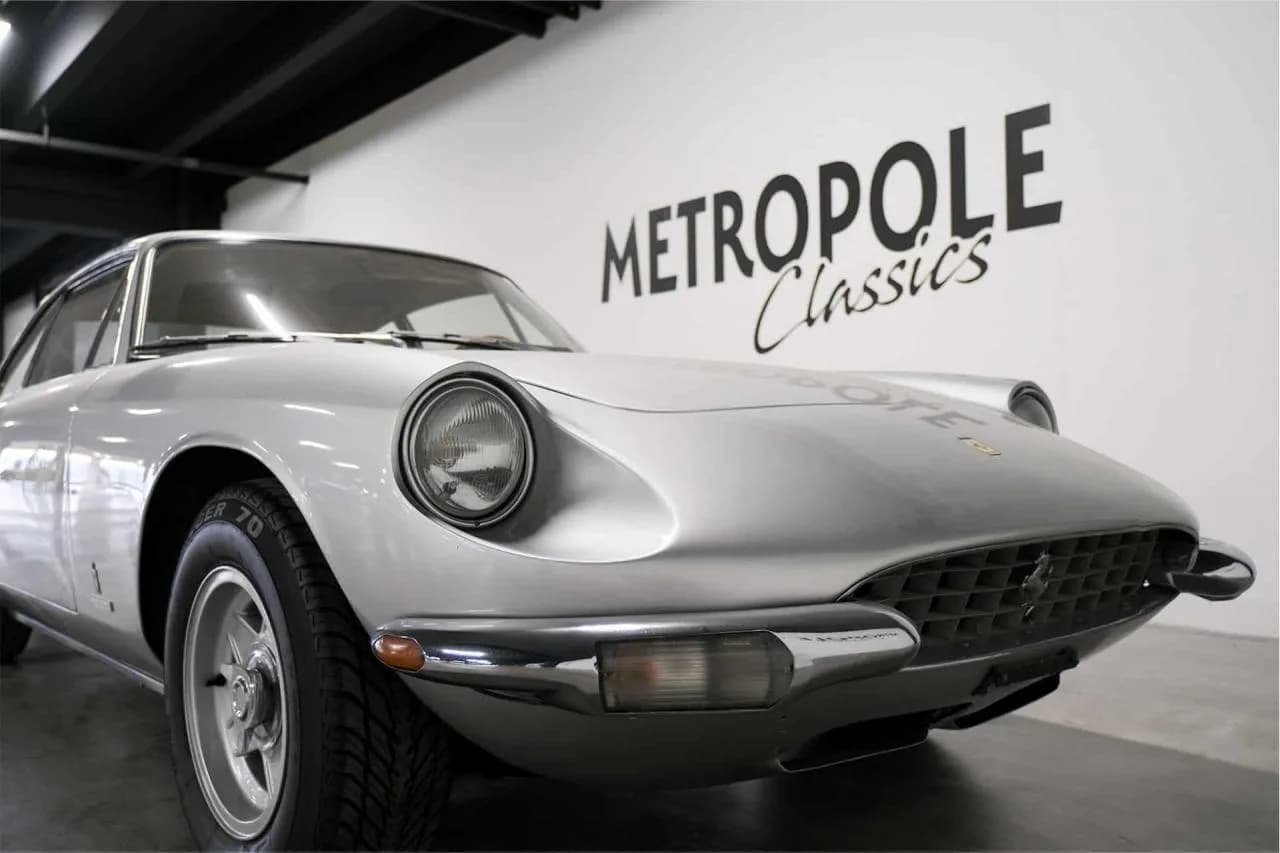 1970 Ferrari 365 - Thumbnail 2