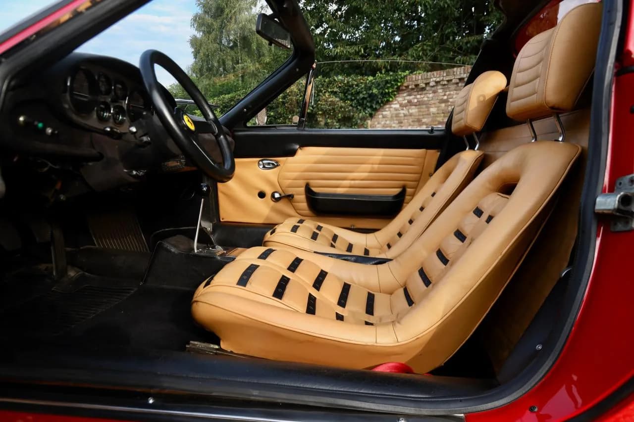 1974 Ferrari 246 GTS Dino - Thumbnail 2