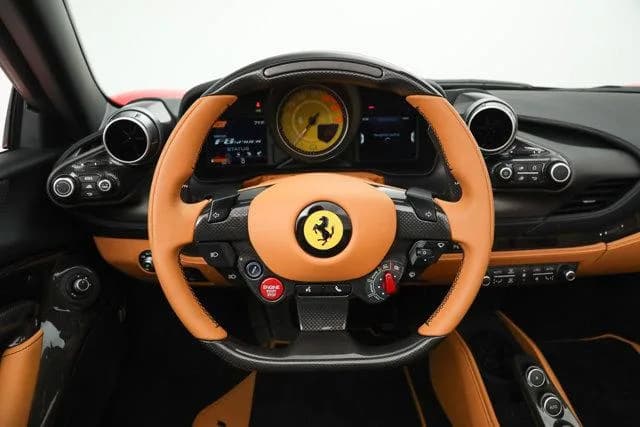 2023 Ferrari F8 Spider - Thumbnail 6
