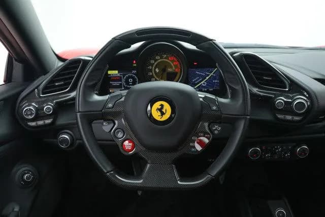 2018 Ferrari 488 GTB - Thumbnail 6