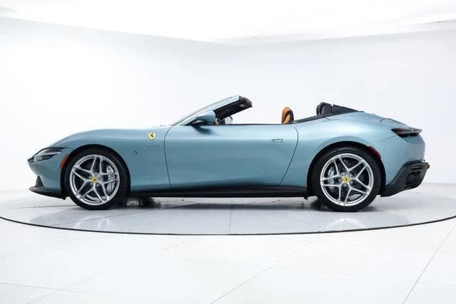 2025 Ferrari ROMA SPIDER - Thumbnail 4