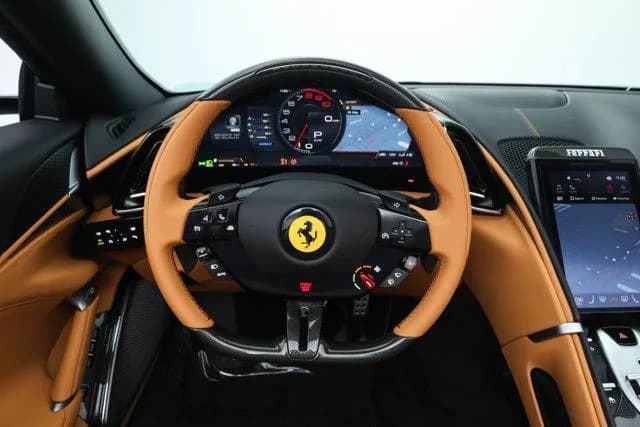 2025 Ferrari ROMA SPIDER - Thumbnail 6