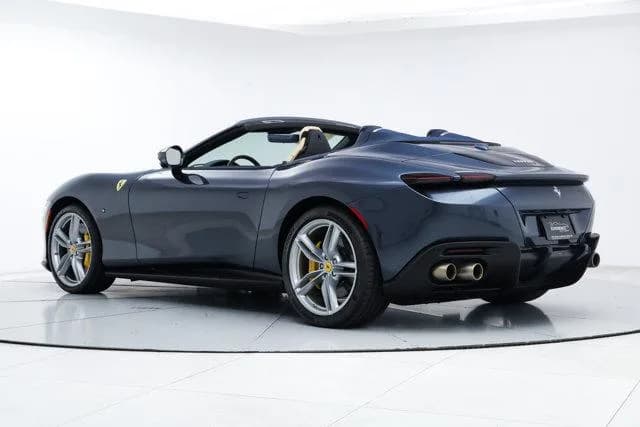 2025 Ferrari ROMA SPIDER - Thumbnail 7