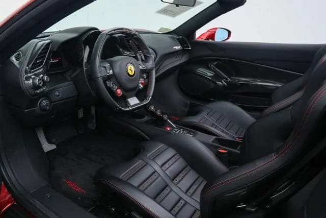 2019 Ferrari 488 Pista Spider - Thumbnail 2