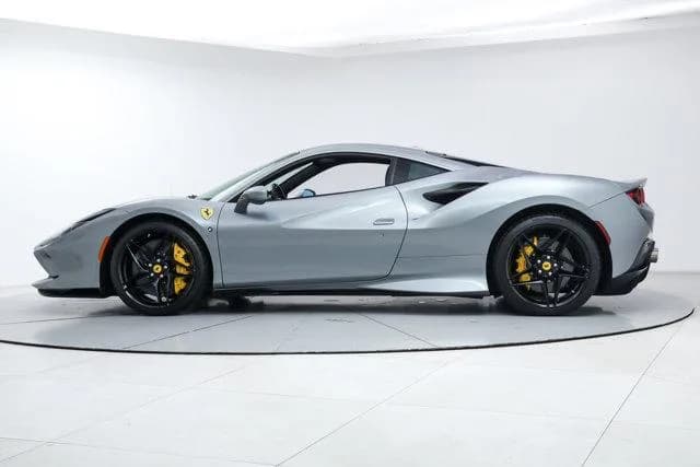 2021 Ferrari F8 Tributo - Thumbnail 4
