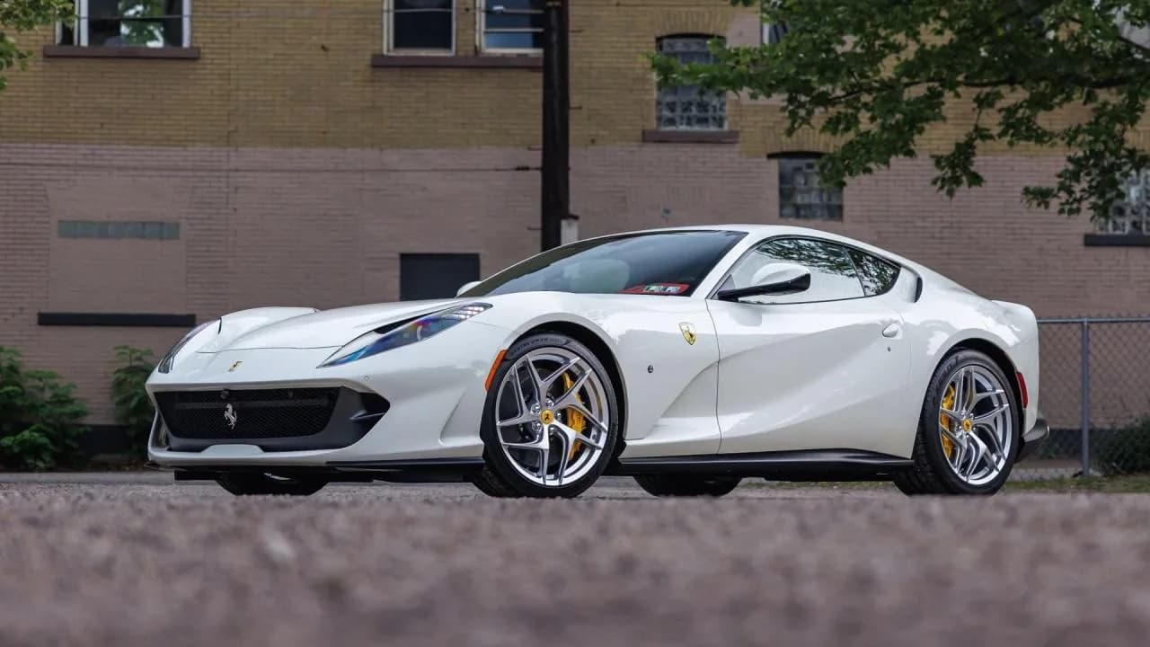 2019 Ferrari 812 Superfast