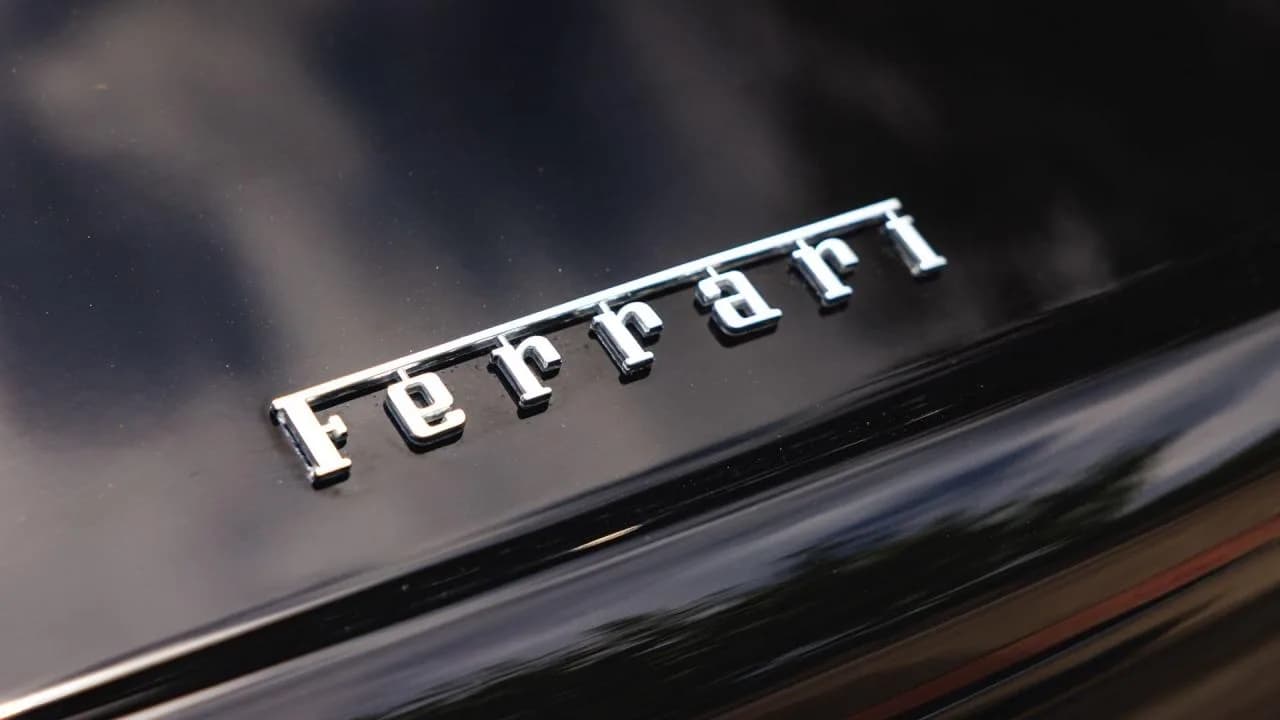 2001 Ferrari 360 Spider - Thumbnail 3