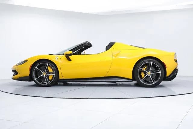 2024 Ferrari 296 GTS - Thumbnail 4