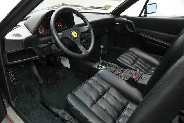 1989 Ferrari 328 GTS - Thumbnail 2