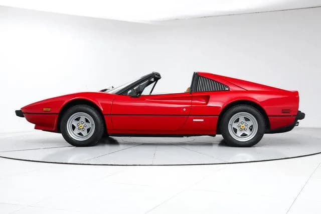1981 Ferrari 308 GTSi - Thumbnail 4