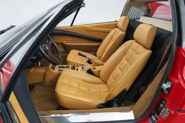 1981 Ferrari 308 GTSi - Thumbnail 5