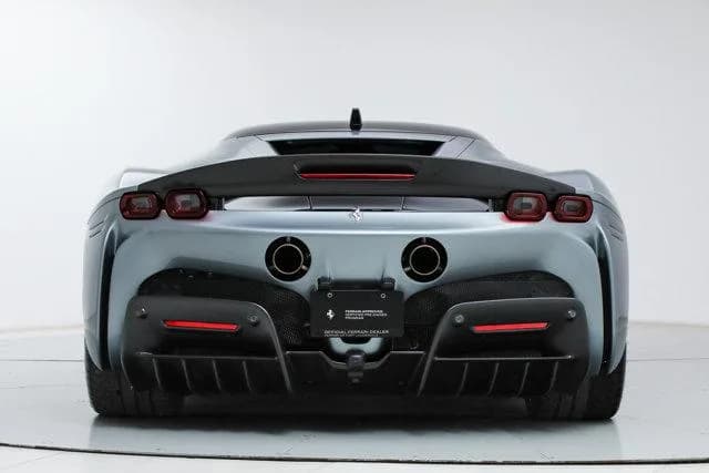 2022 Ferrari SF90 Stradale - Thumbnail 4
