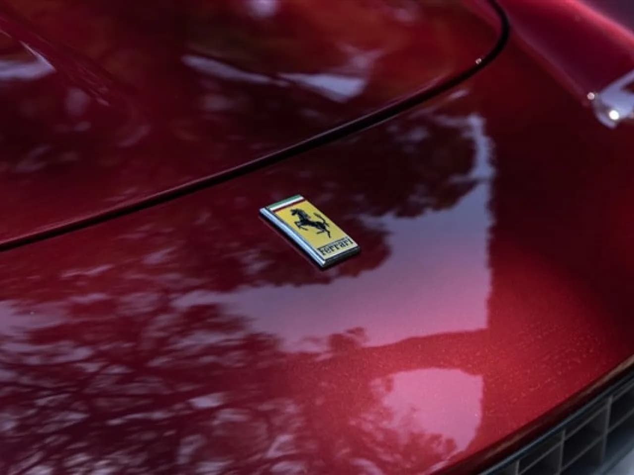 1965 Ferrari 275 GTS - Thumbnail 3