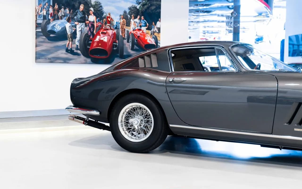 1965 Ferrari 275 GTB - Thumbnail 4