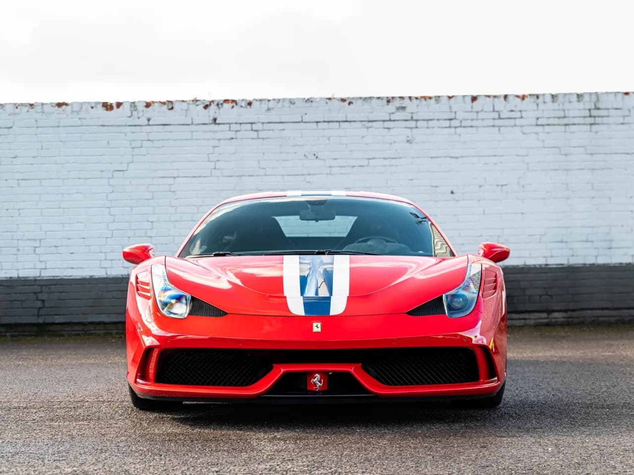 2014 Ferrari 458 Speciale - Thumbnail 2