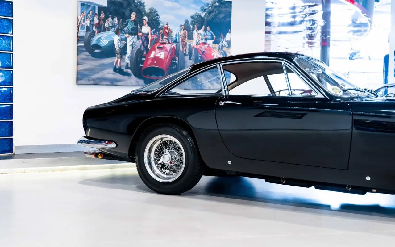1963 Ferrari 250 Lusso - Thumbnail 4