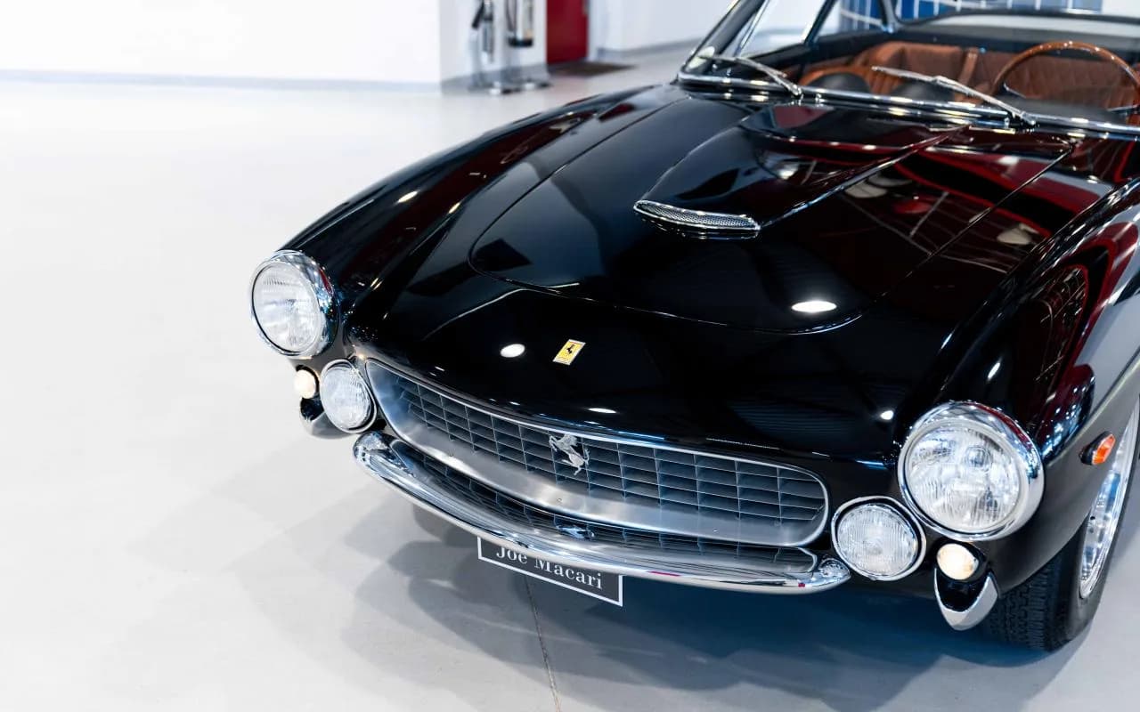 1963 Ferrari 250 Lusso - Thumbnail 3