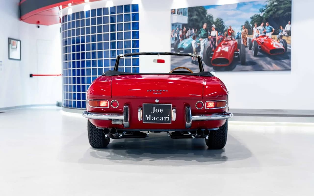 1965 Ferrari 275 GTS - Thumbnail 8