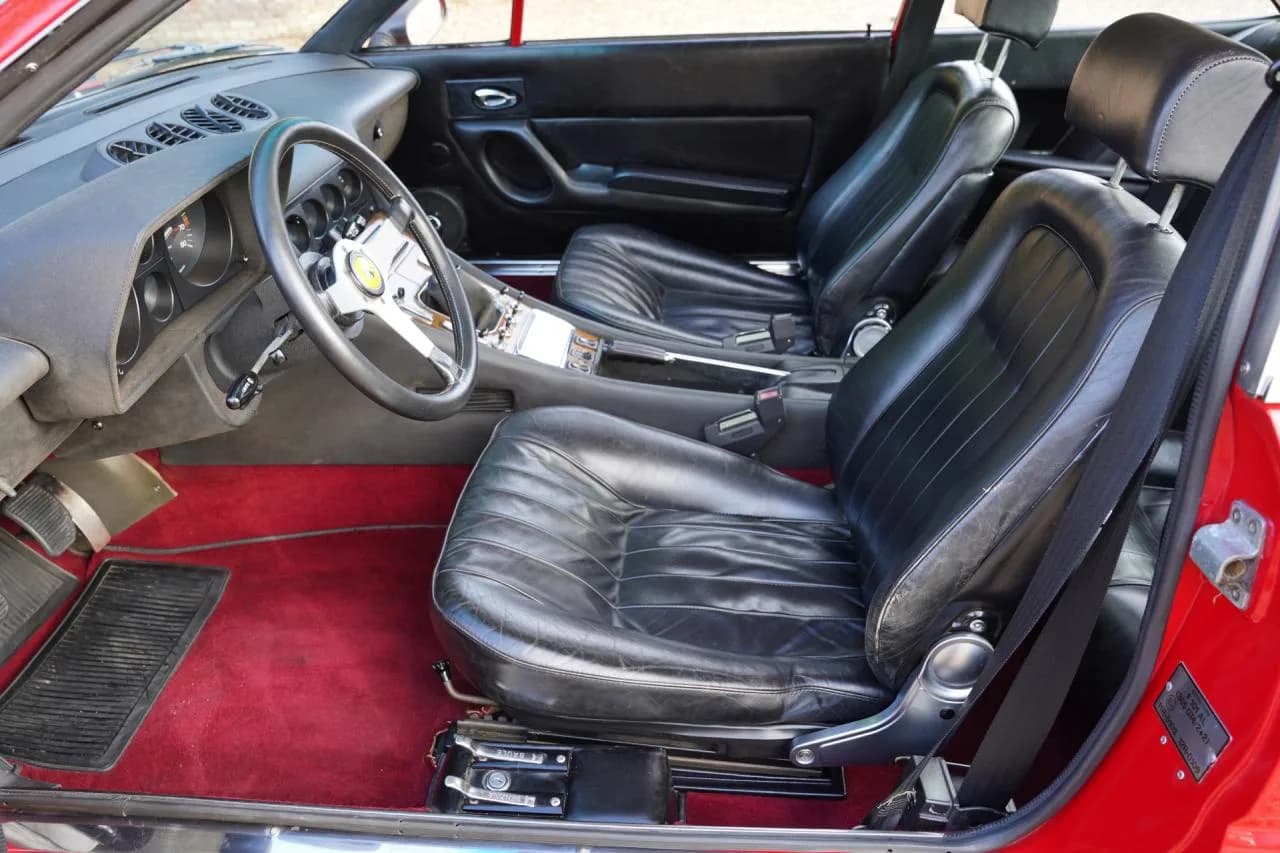 1974 Ferrari 365 GT4 2+2 - Thumbnail 3