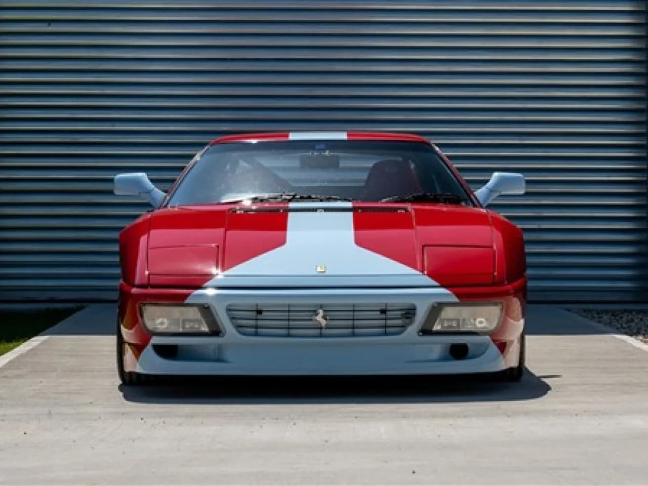 1992 Ferrari 348 Challenge - Thumbnail 4