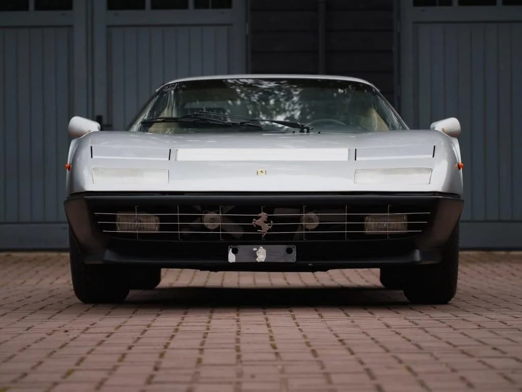 1975 Ferrari 365 - Thumbnail 4