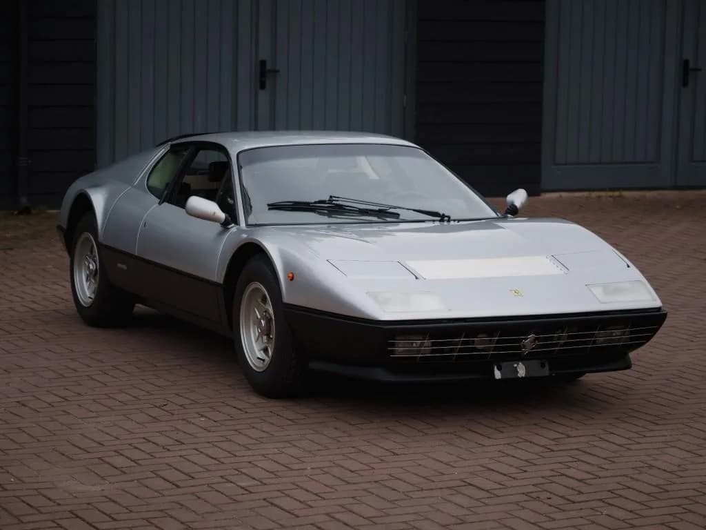1975 Ferrari 365 - Thumbnail 5