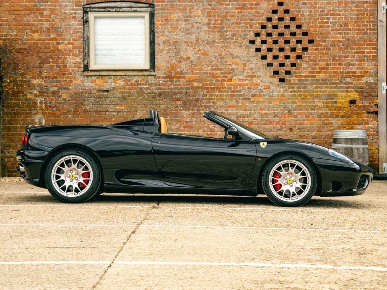 2001 Ferrari 360 Spider - Thumbnail 7