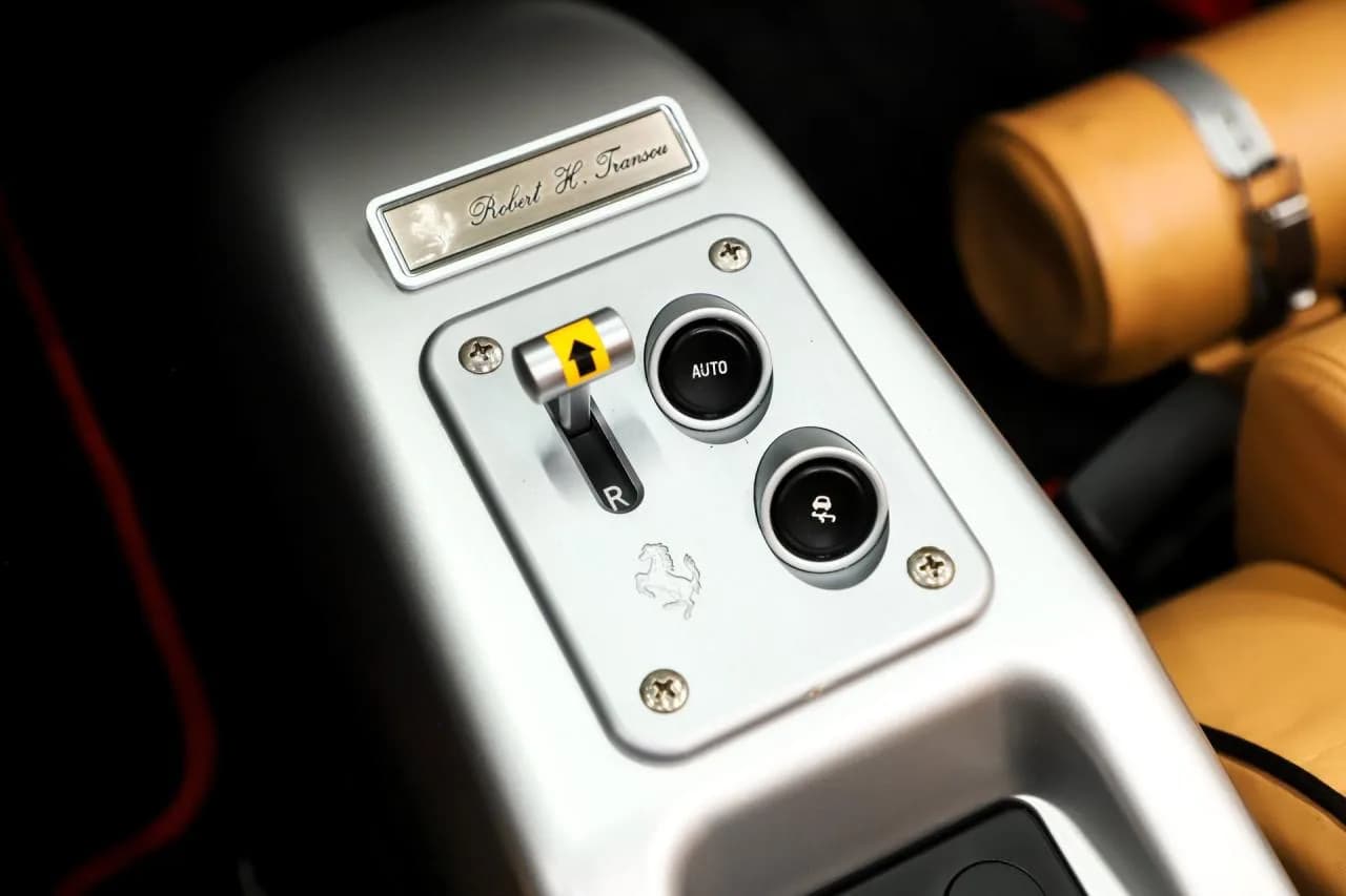 2004 Ferrari 360 Spider - Thumbnail 4