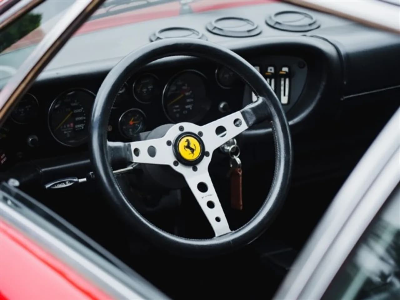 1975 Ferrari 208 GT4 - Thumbnail 6