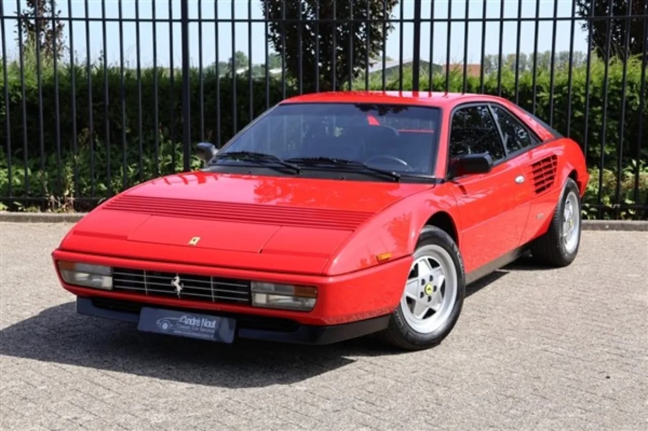 1989 Ferrari Mondial 3.2