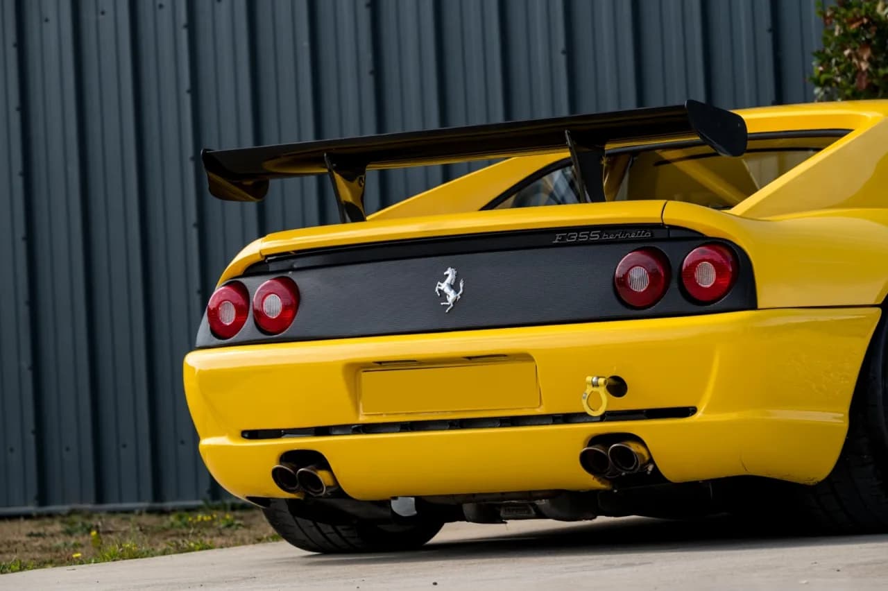 1997 Ferrari F355 BERLINETTA - Thumbnail 3