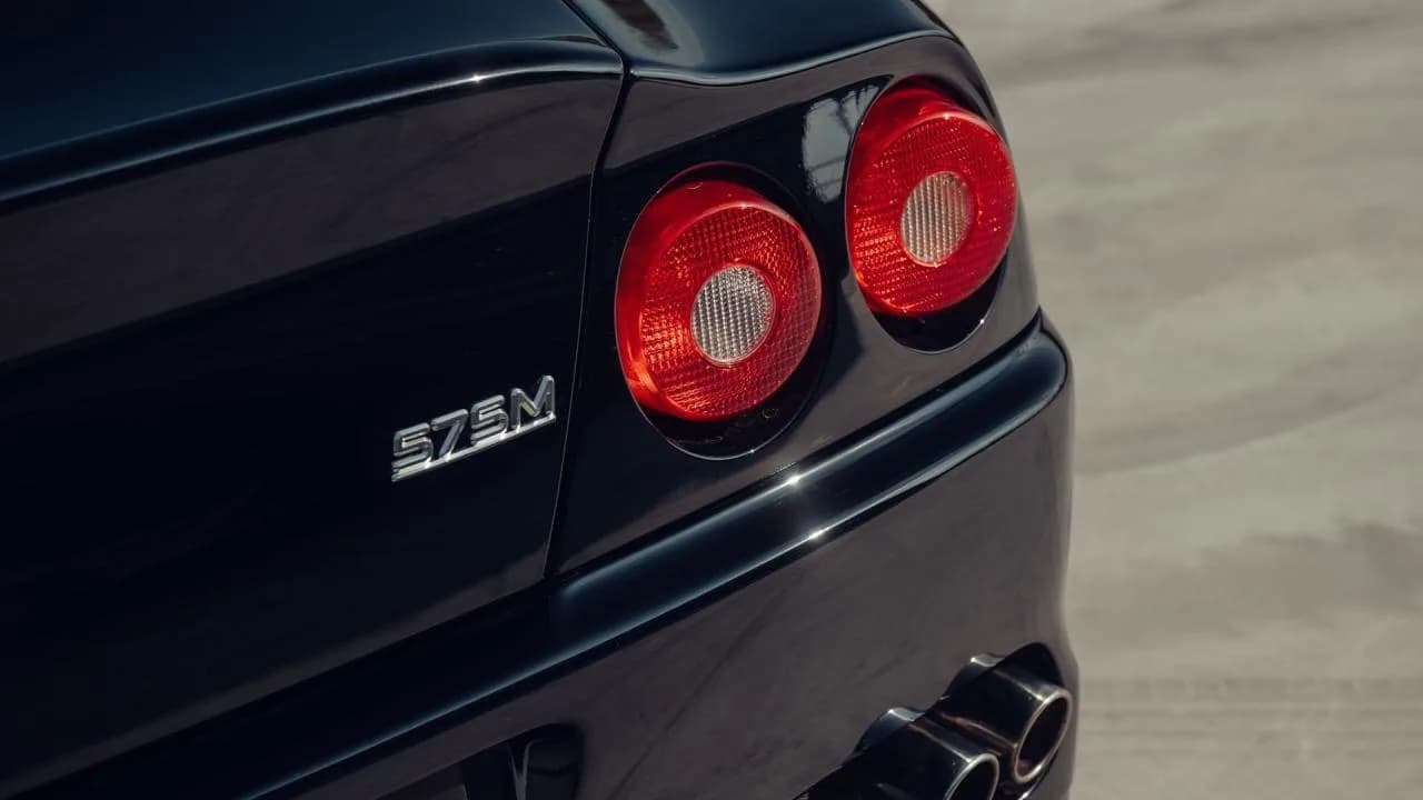 2002 Ferrari 575M Maranello - Thumbnail 2