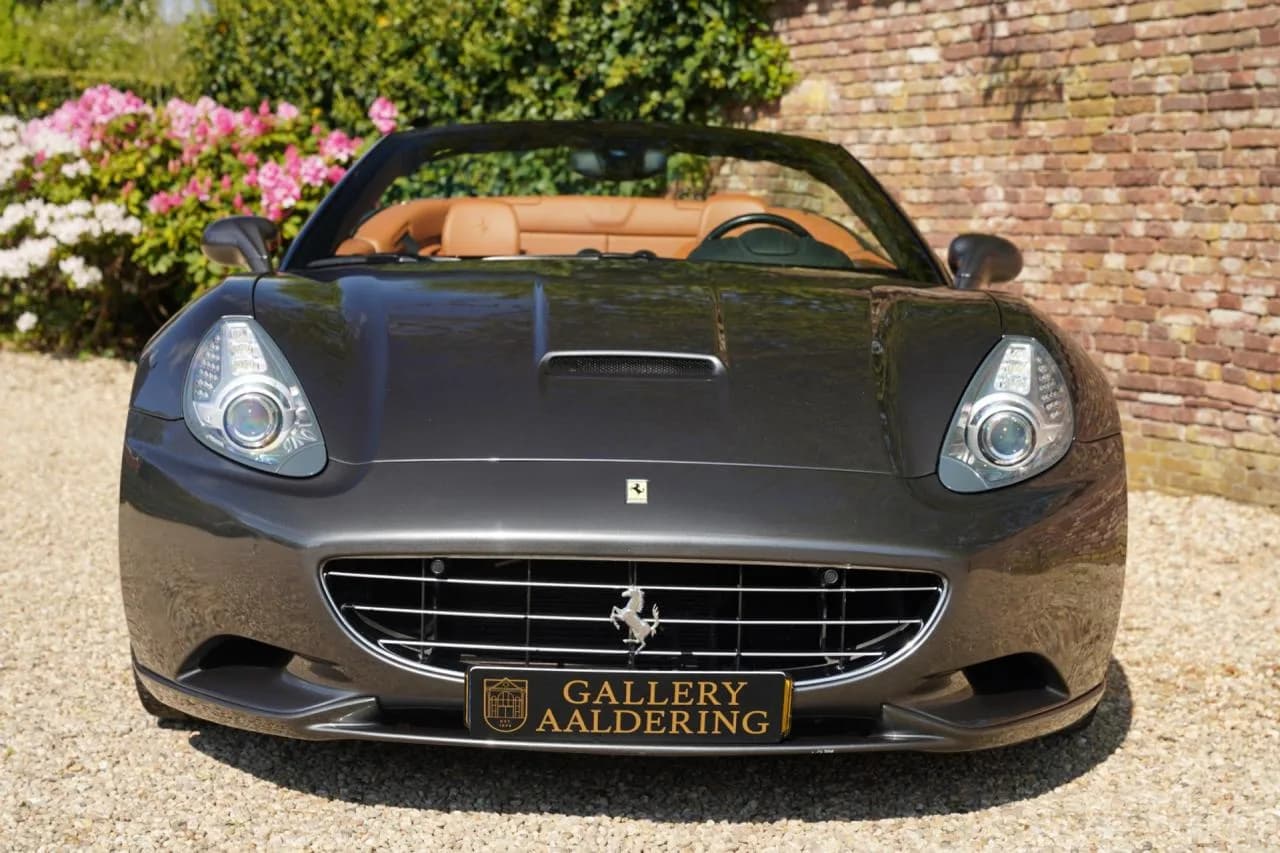 2010 Ferrari California 4.3 - Thumbnail 4